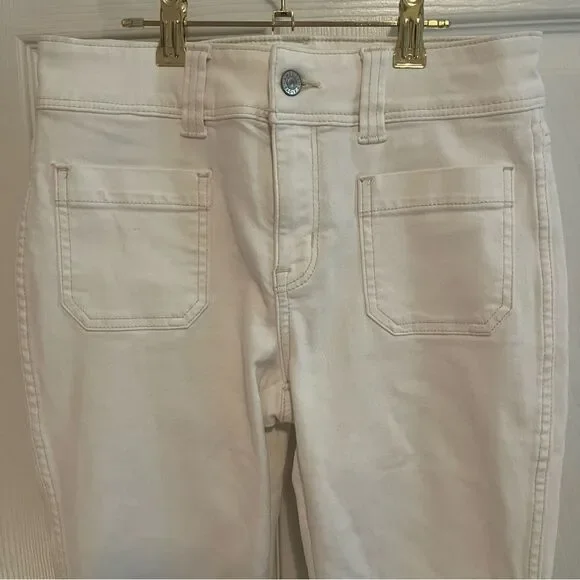 American Eagle Outfitters Cream Flare Jeans - Picture 3 of 8